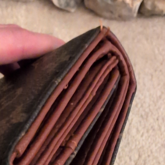 Louis Vuitton Monogram Canvas Wallet in Black and Brown - Picture 12 of 14